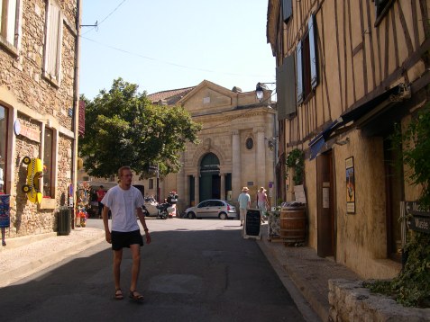  Rue Saint-Michel